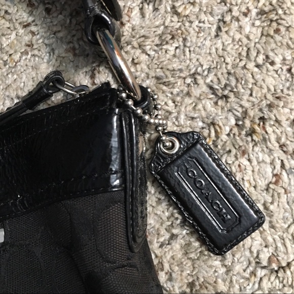 Coach Black Signature Purse - Picture 3 of 13